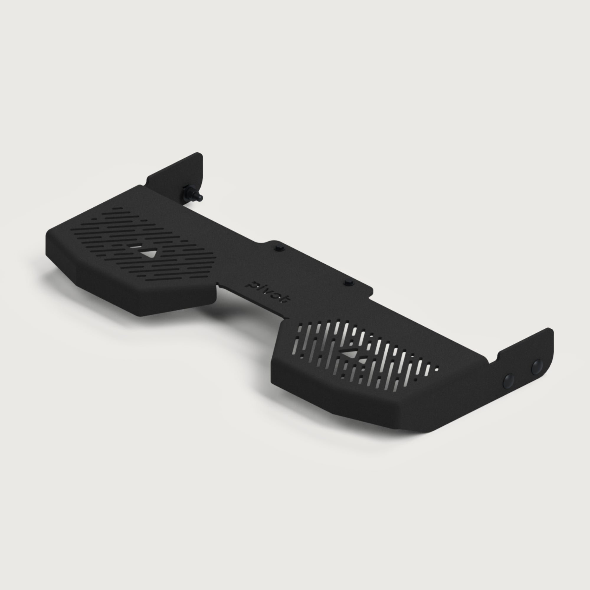 TRAVERSE Rear Step