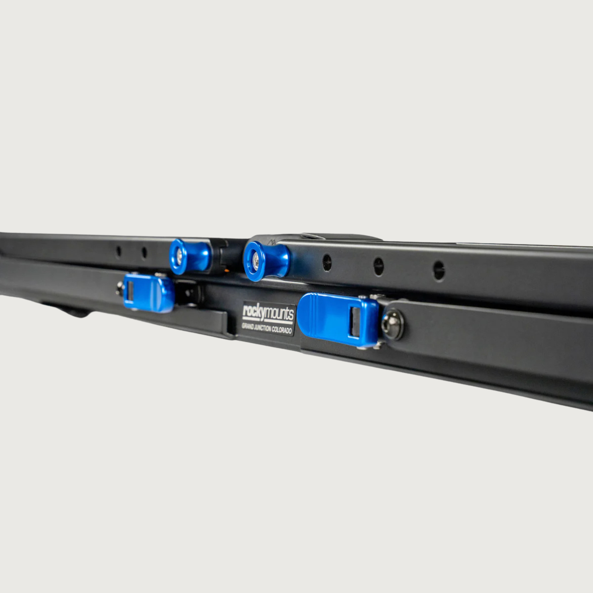 MACHTEN Support de vélo | RockyMounts